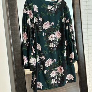 Club Monaco Long Sleeve Floral Shift Dress